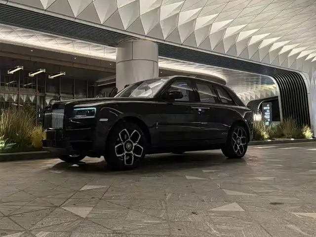 Rolls-Royce Cullinan Black Badge