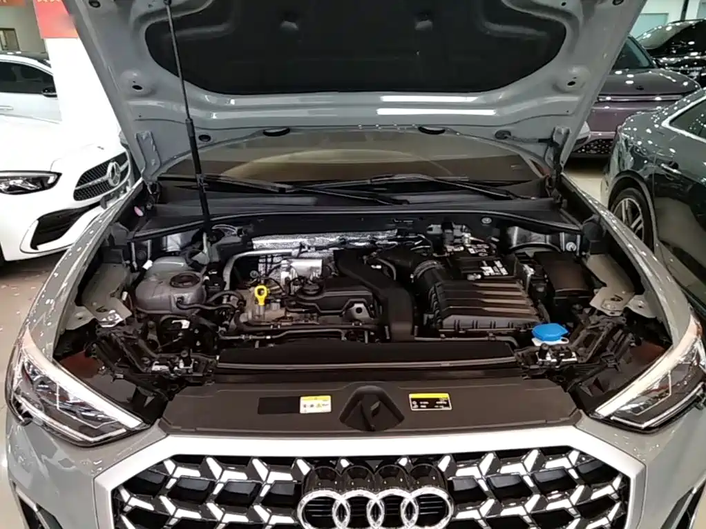 Audi Q3 2026 2025 quattro 45th Anniversary Edition 35TFSI Fashion Dynamic
