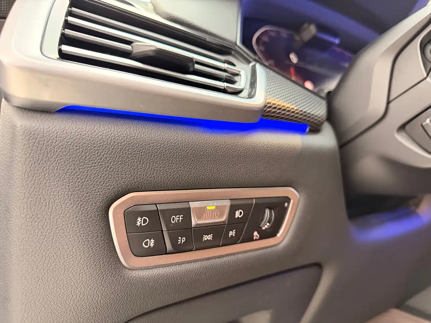BMW X6 2021 xDrive40i M Sport Package фото 13
