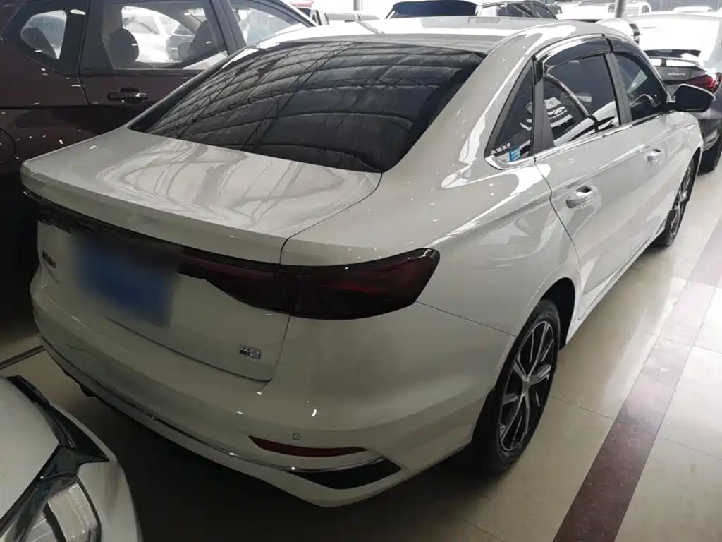 GEELY EMGRAND