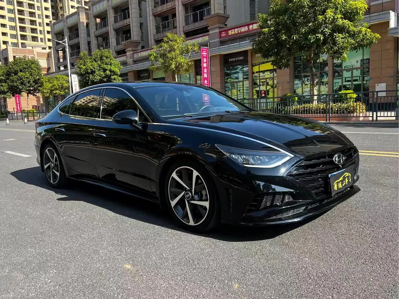 HYUNDAI SONATA