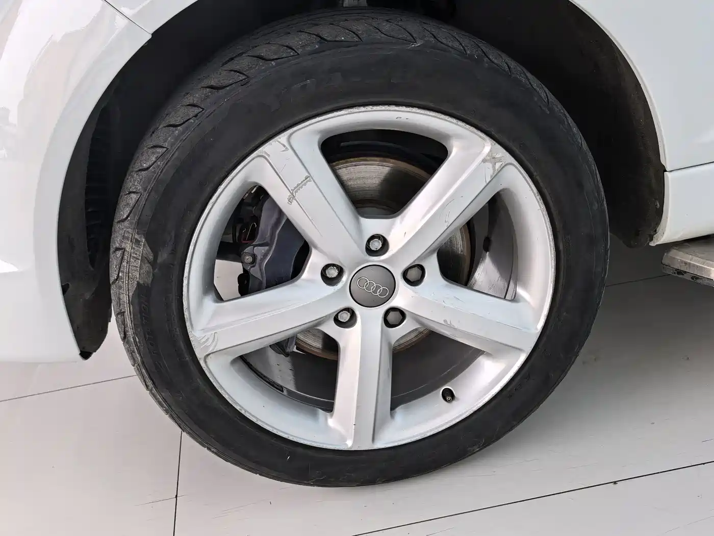 Audi Q7 2014 35 TFSI Sport фото 5