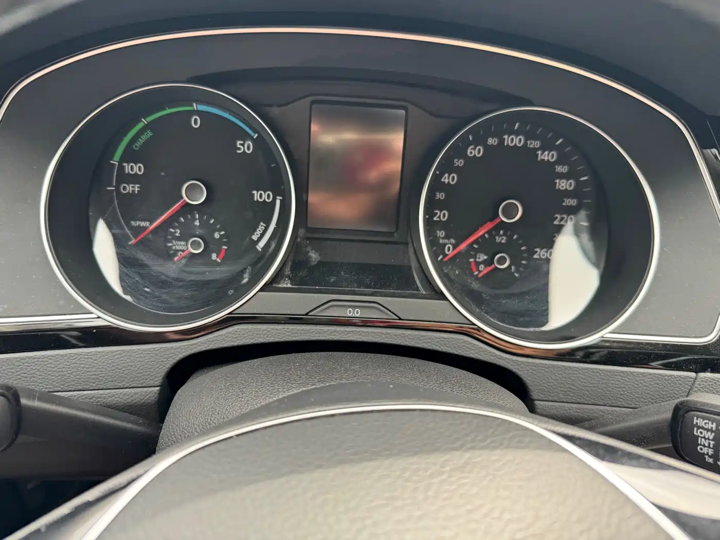 Volkswagen Magotan GTE Plug-in Hybrid 2020 GTE Luxury фото 10