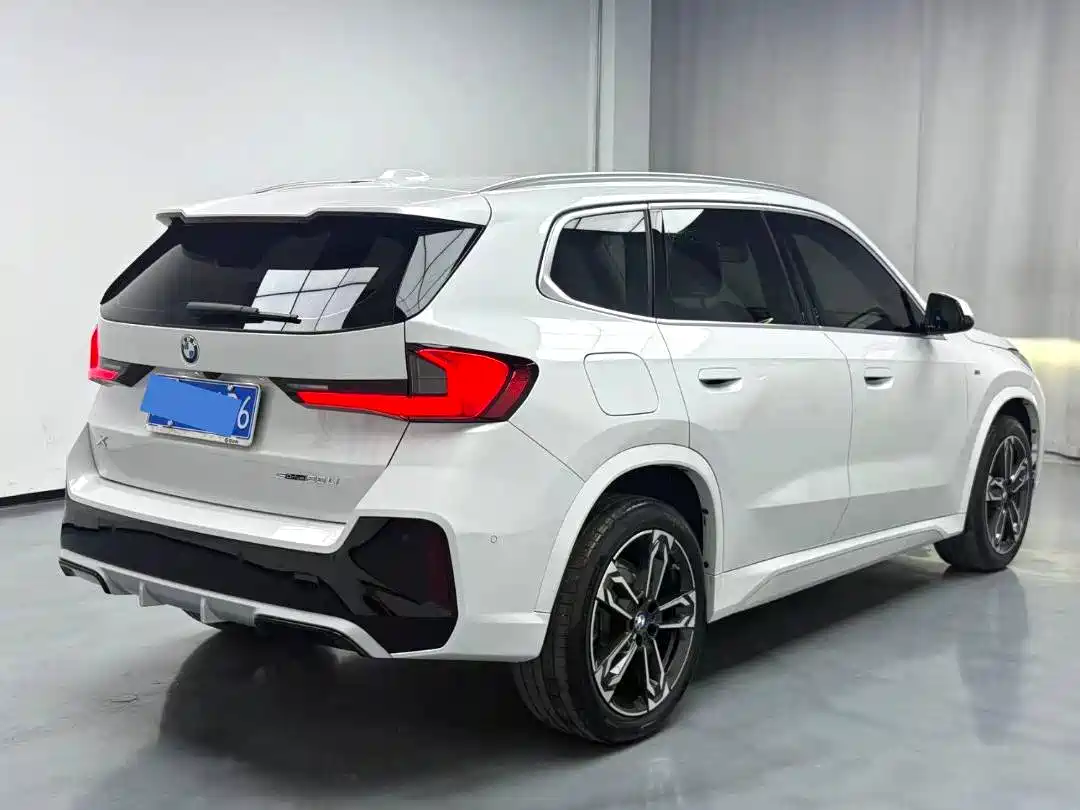 BMW X1 2023 sDrive25Li M Sport Package фото 8