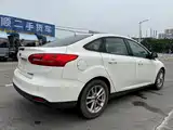 Фото 11 - Ford Focus