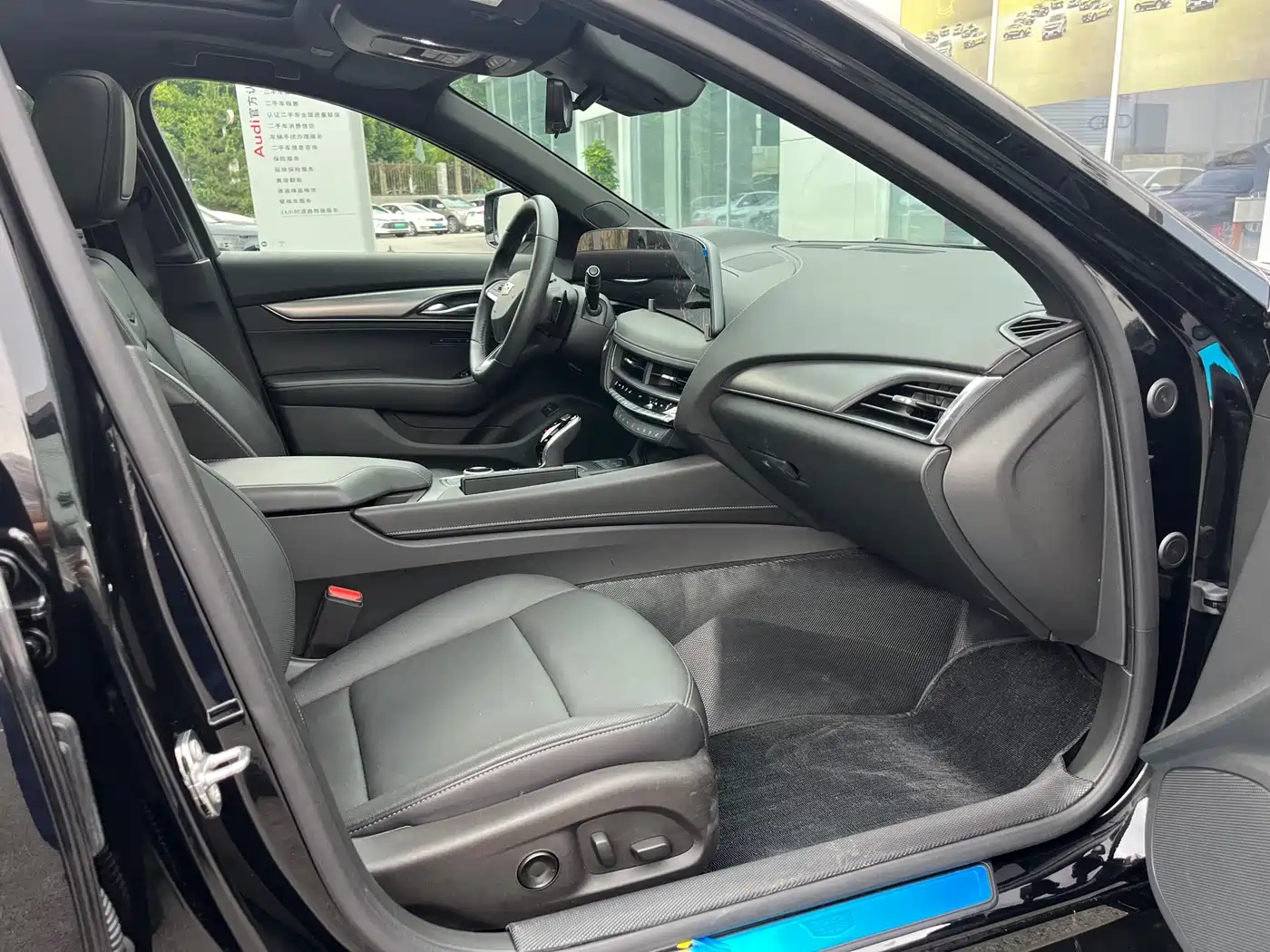 Cadillac CT5 2024 28T Premium фото 19