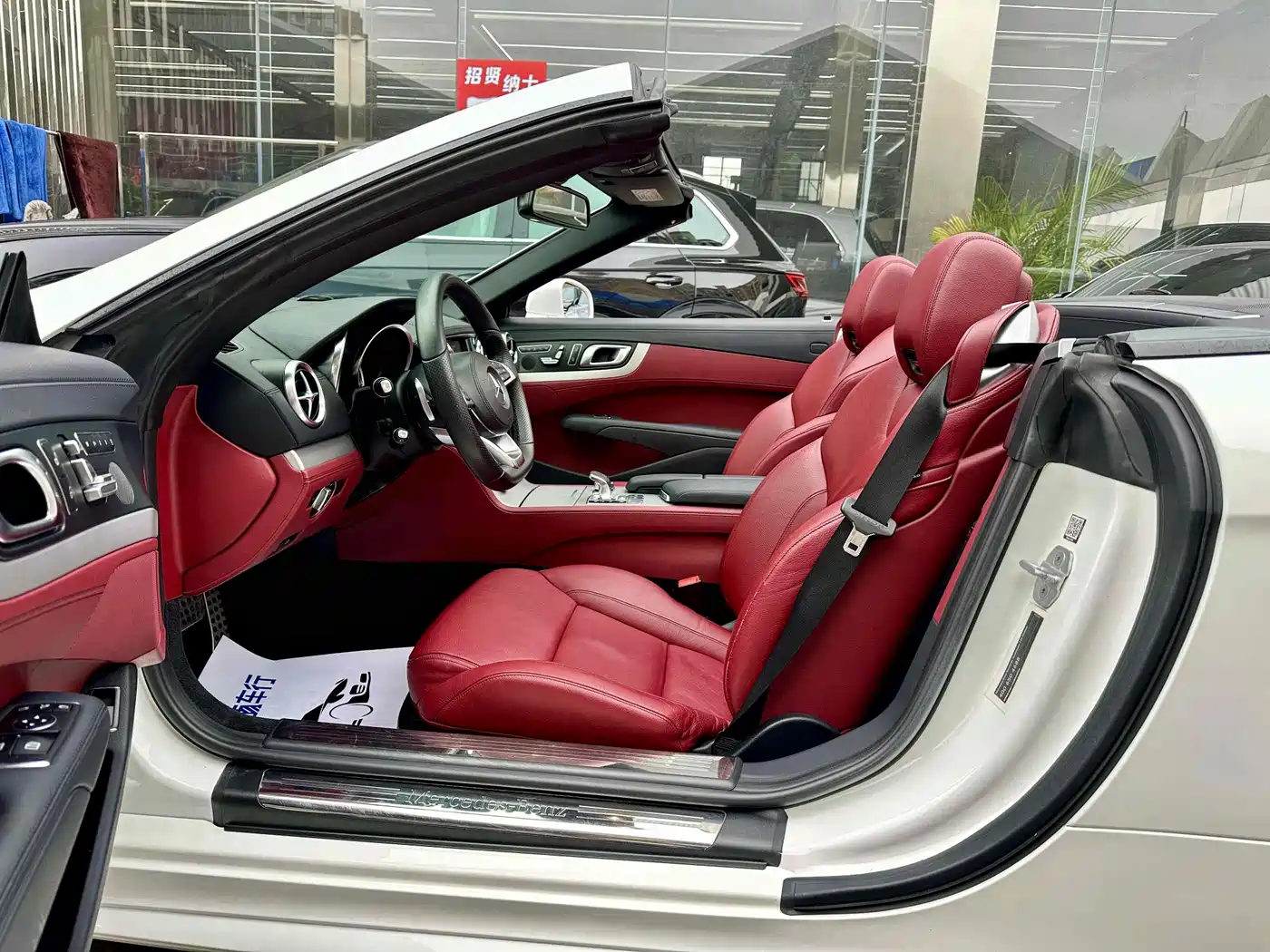 Mercedes-Benz SL-Class 2016 SL 400 Luxury Sport фото 6