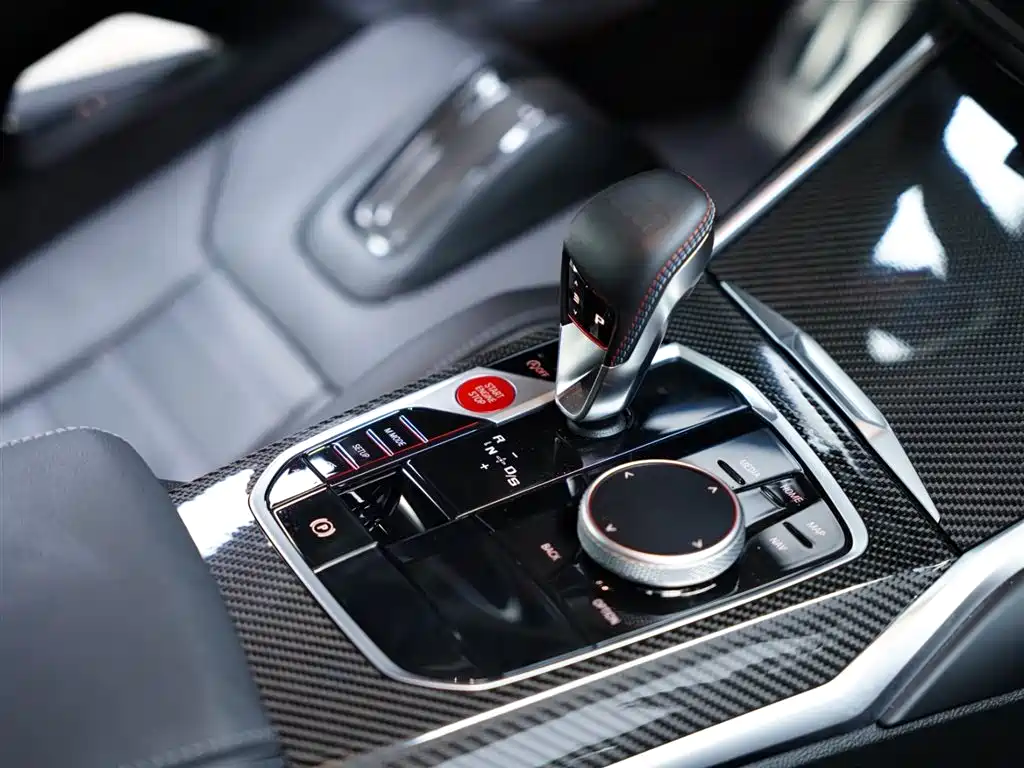 BMW M2 2024 M2 фото 43