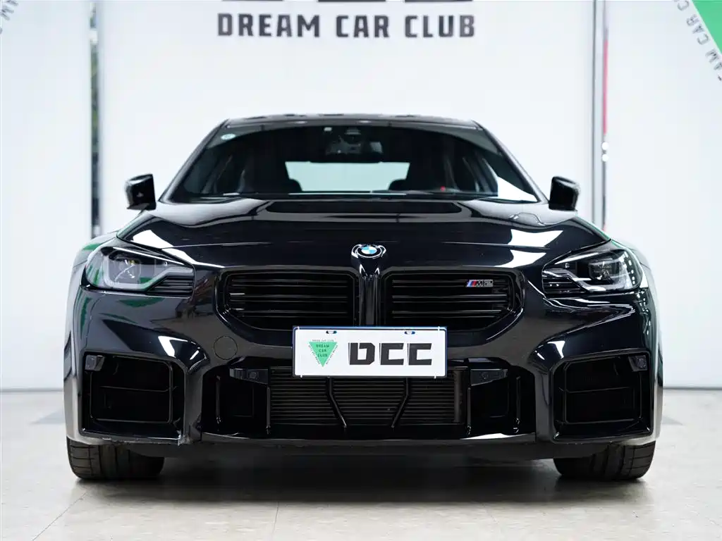 BMW M2 2024 M2 фото 17