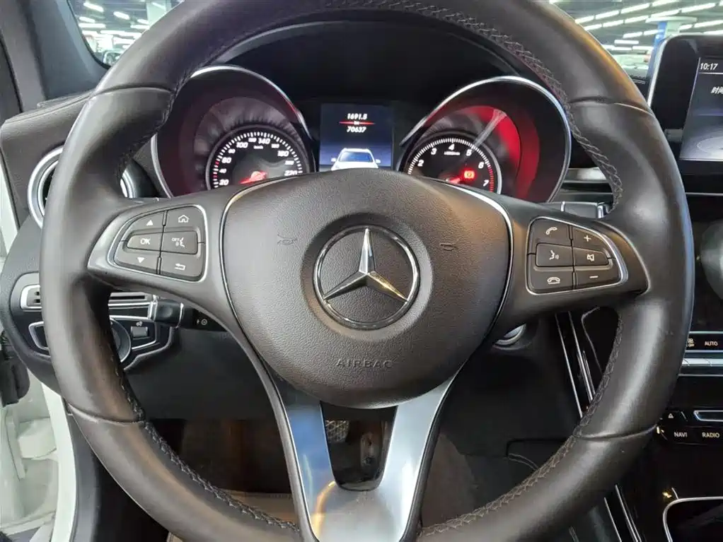 Mercedes-Benz GLC 2018 Facelift GLC 260 4MATIC Dynamic фото 7