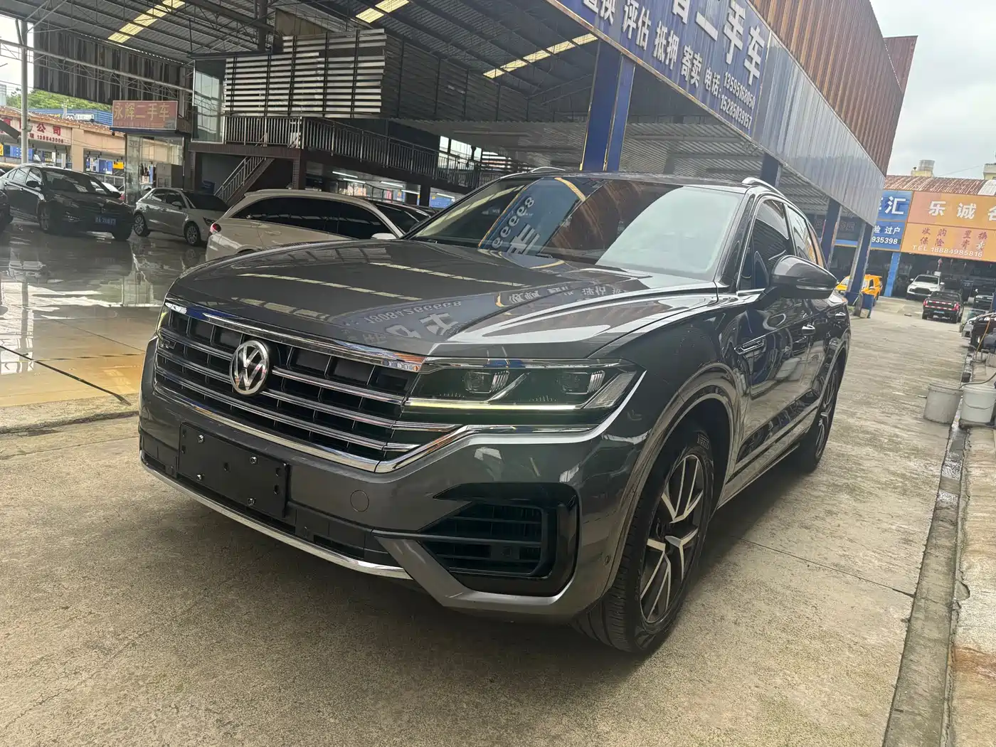 Volkswagen Touareg 2019 3.0TSI Sharp Edge Edition China V