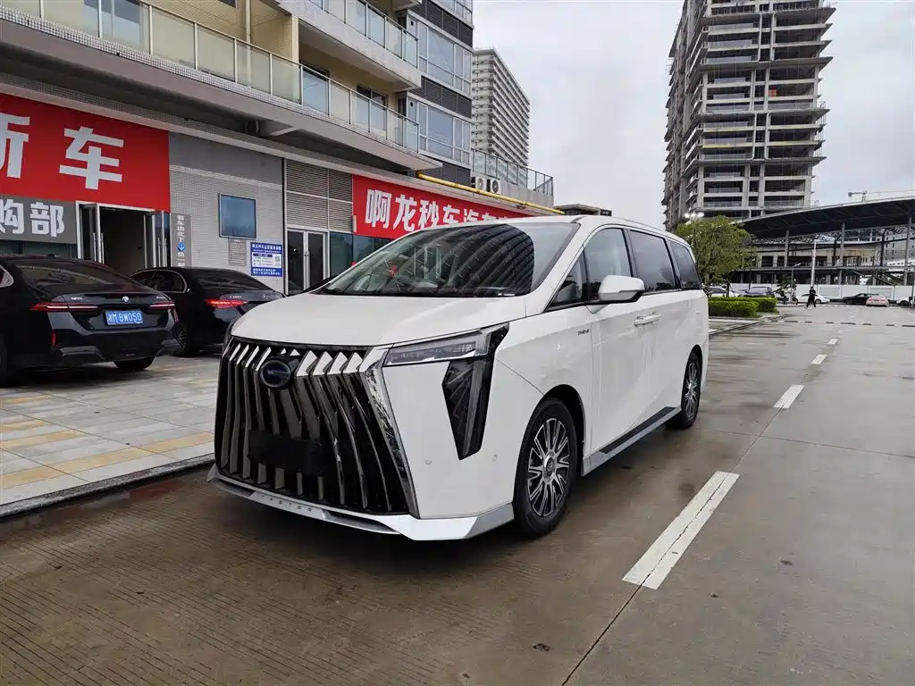 GAC Trumpchi Trumpchi E9 2026 2025 E9 Ultra Fast Charging Master