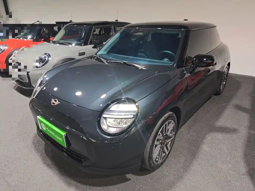MINI Electric MINI COOPER 2025 2025 Model 456km COOPER E Classic