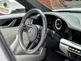 Photo 15 - Porsche 911