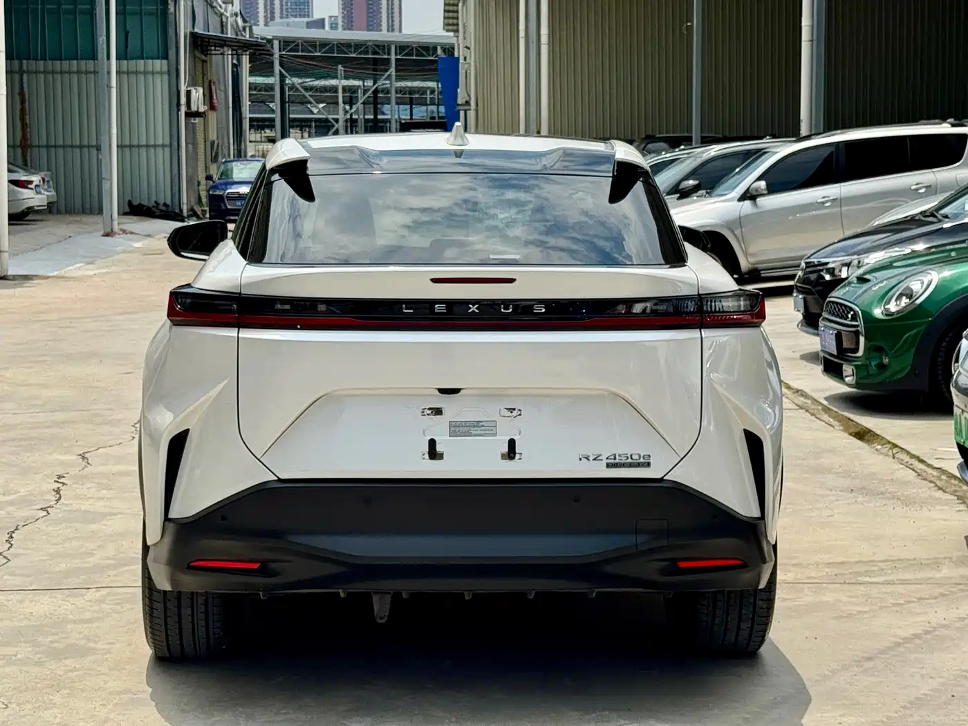 Lexus RZ 2023 2023 450e 4WD Deluxe