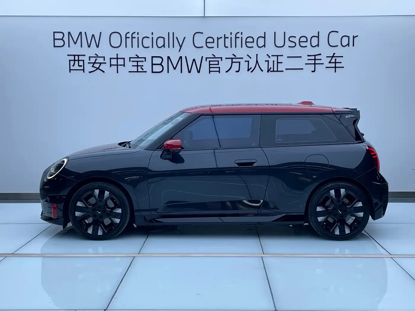 MINI Electric MINI JCW 2025 2025 JOHN COOPER WORKS