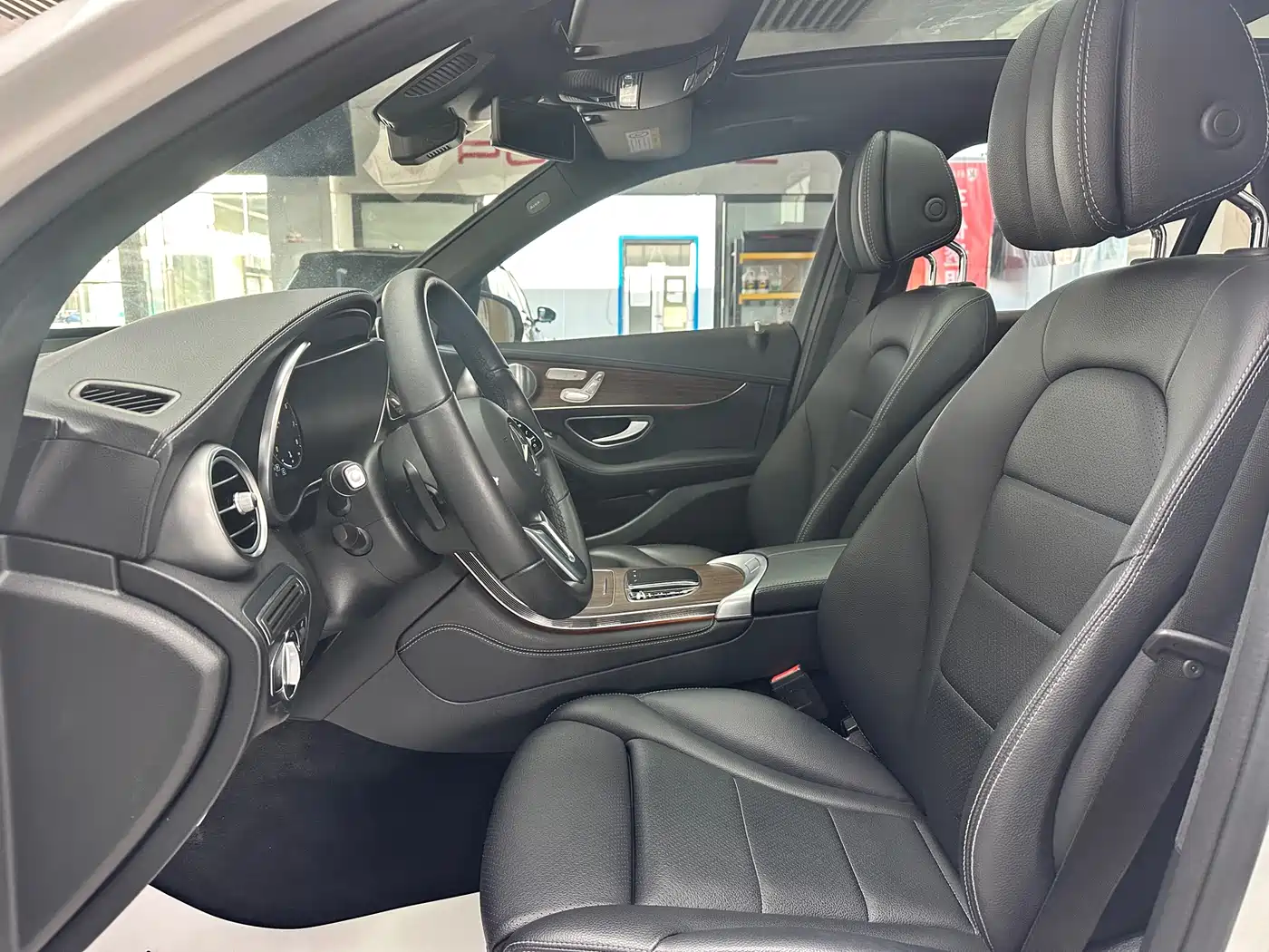 Mercedes-Benz GLC 2020 Facelift GLC 300 L 4MATIC AMG-Line фото 25