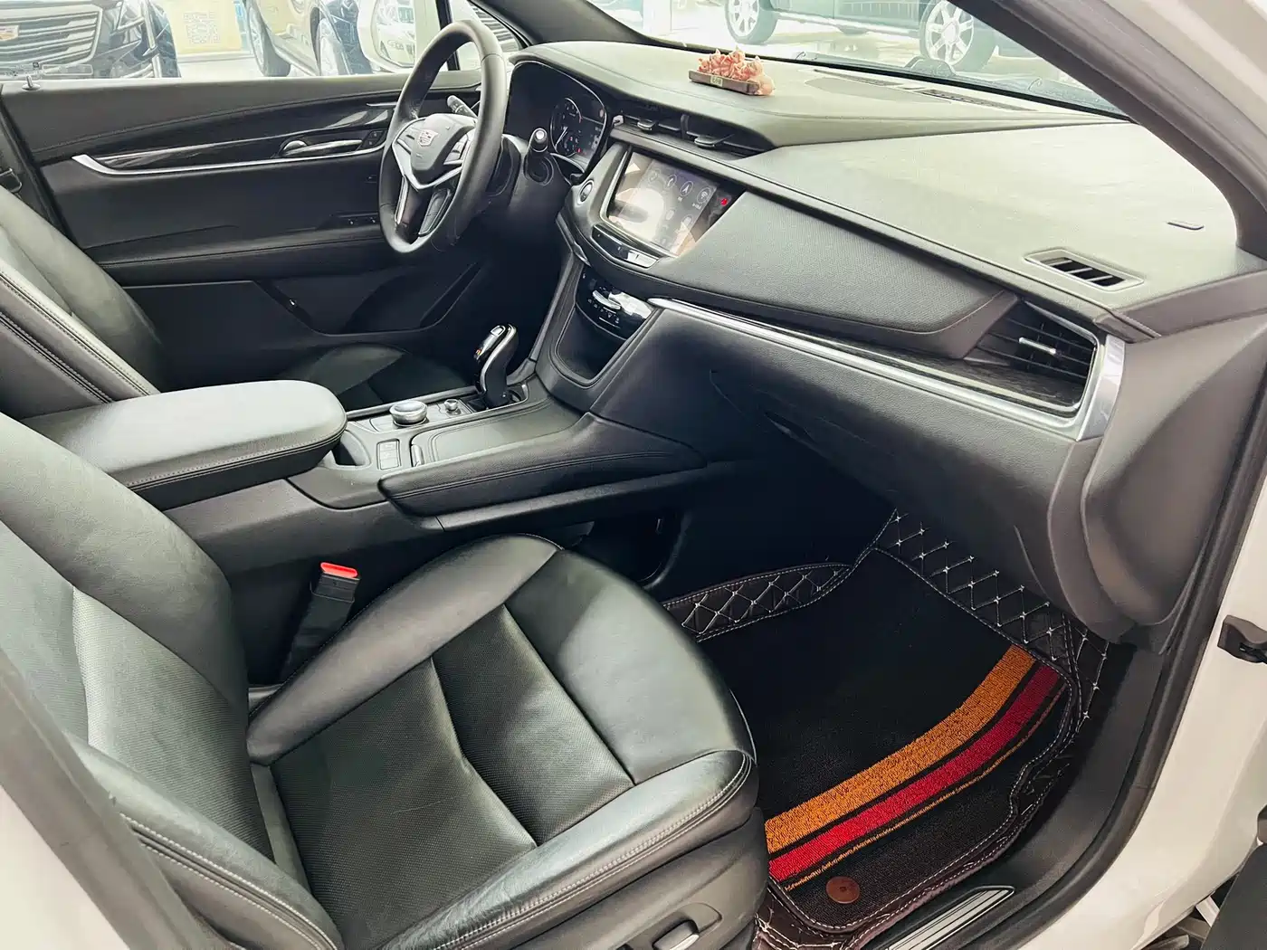 Cadillac XT5 2020 28T Luxury Model фото 8