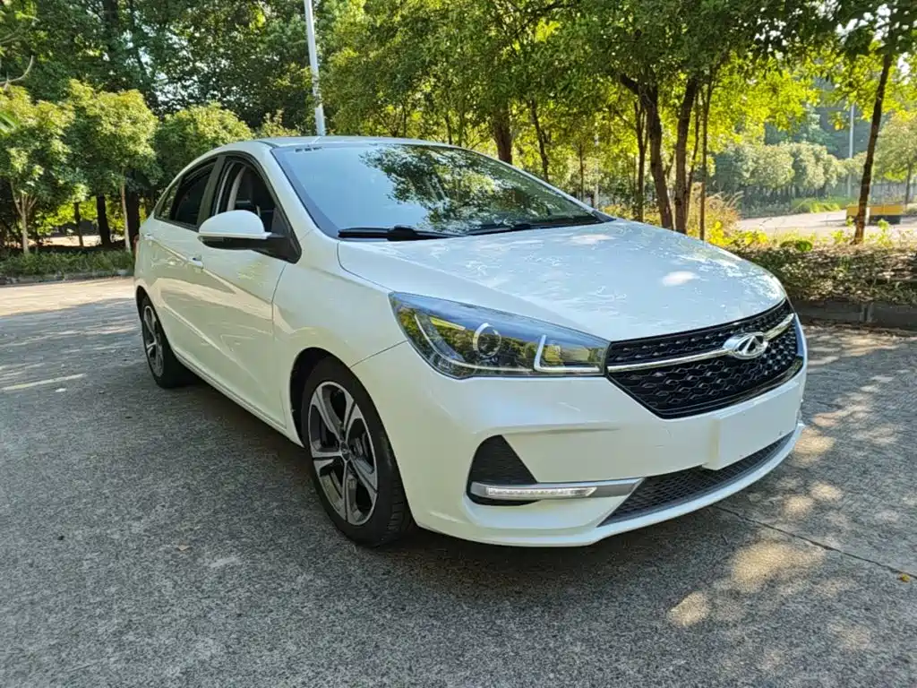 Фото 4 - Chery Arrizo 5