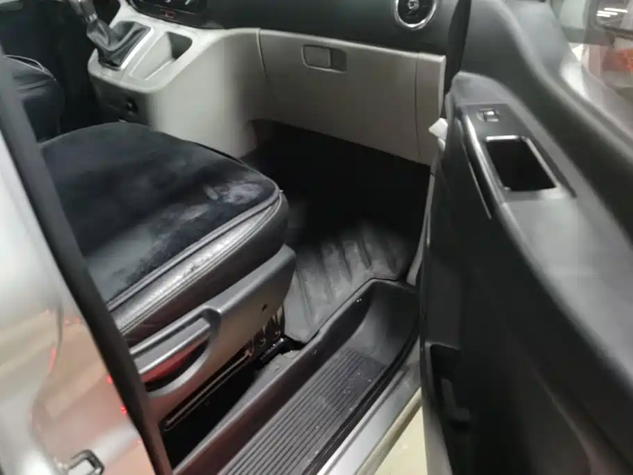 JAC Refine M3 2018 2015 Maker Edition 1.6L Luxury