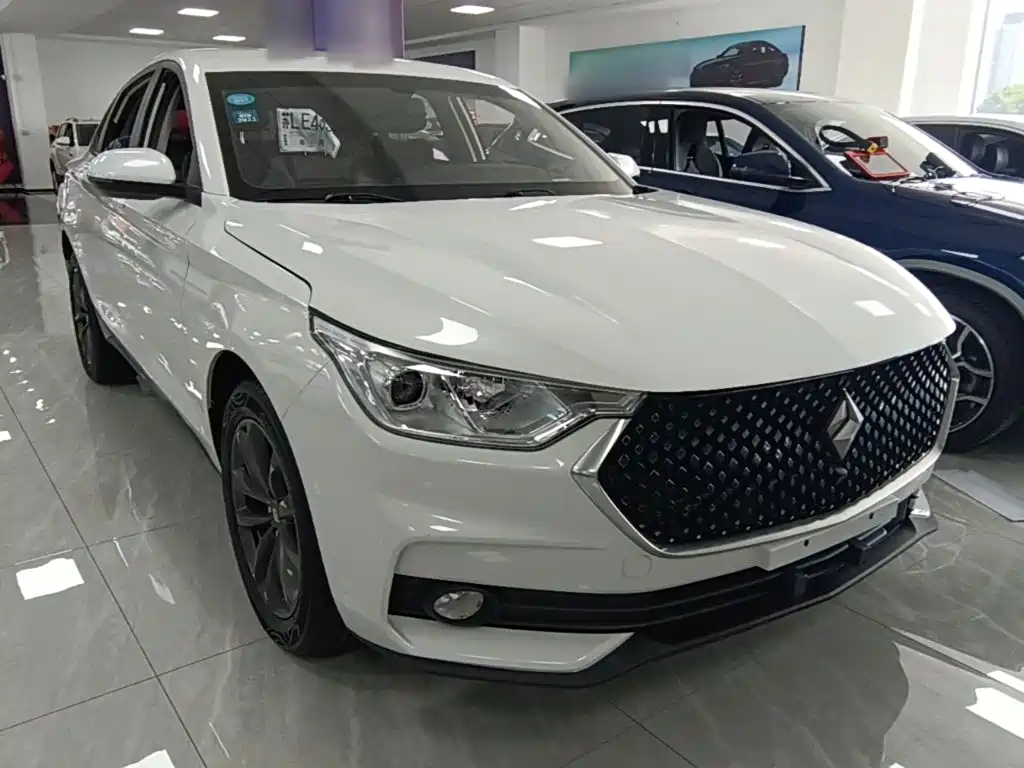Baojun RC-6 2020 2019 1.5T CVT 24-hour Online Elite