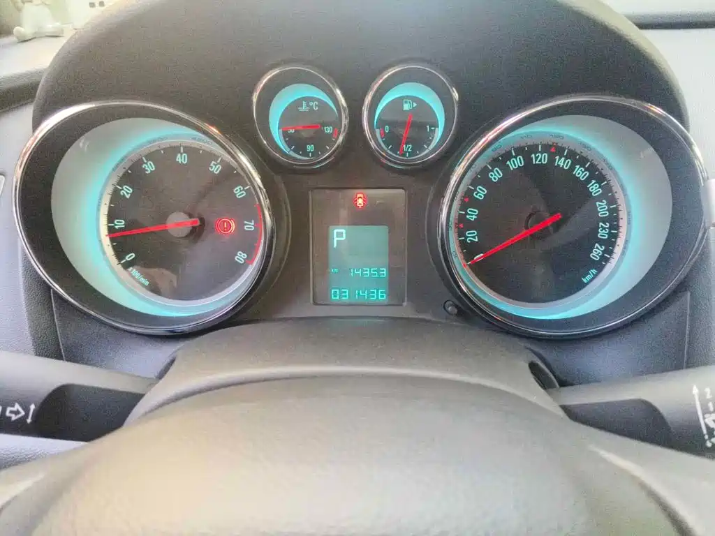 Фото 4 - Buick Excelle