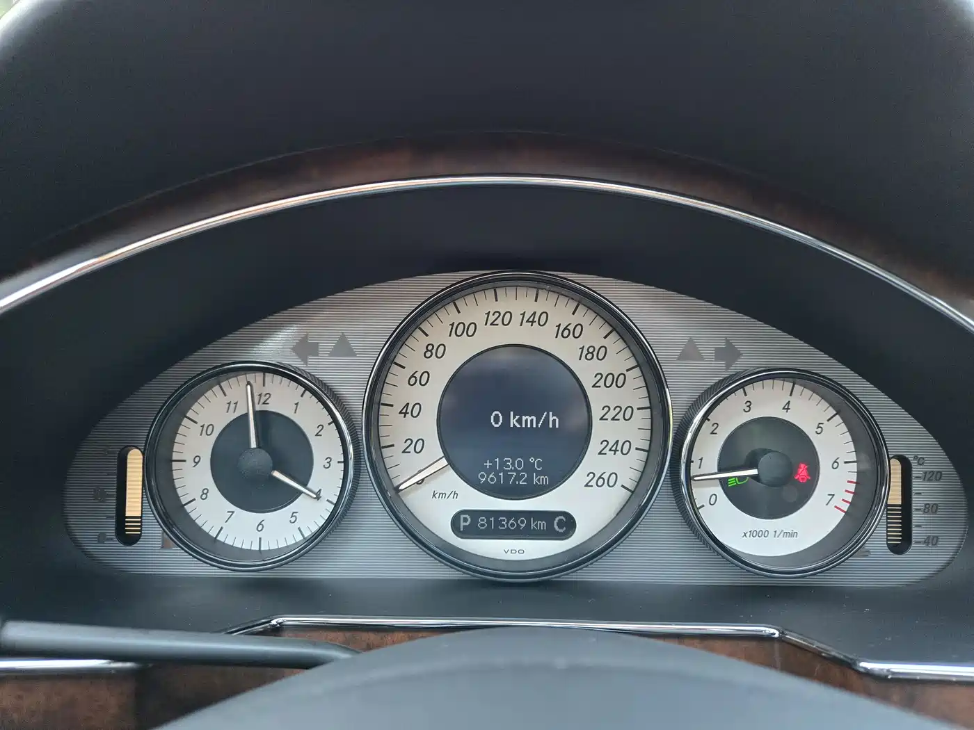 Mercedes-Benz CLS 2009 CLS 300 фото 13