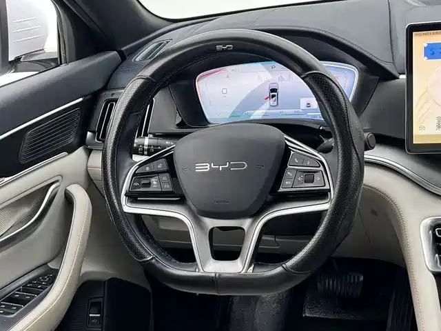 BYD Song PLUS PHEV 2023 Champion Edition DM-i 150KM Flagship PLUS фото 19