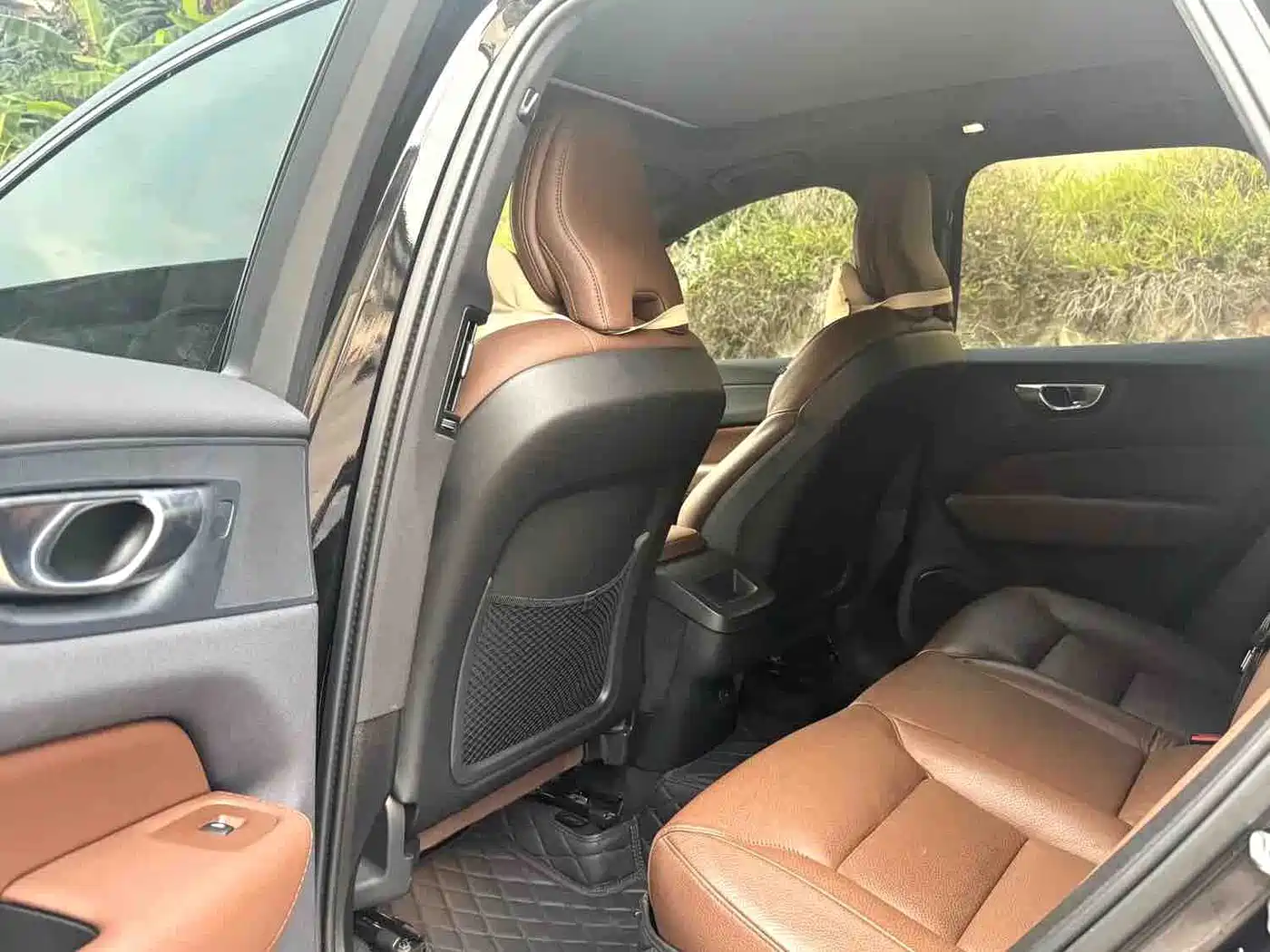 Фото 6 - Volvo XC60