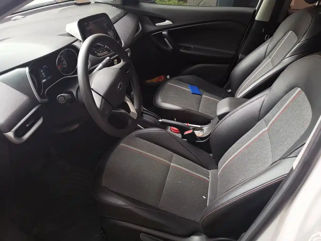 Chevrolet Trax 2020 2019 Redline 325T Auto Fun Edition China VI