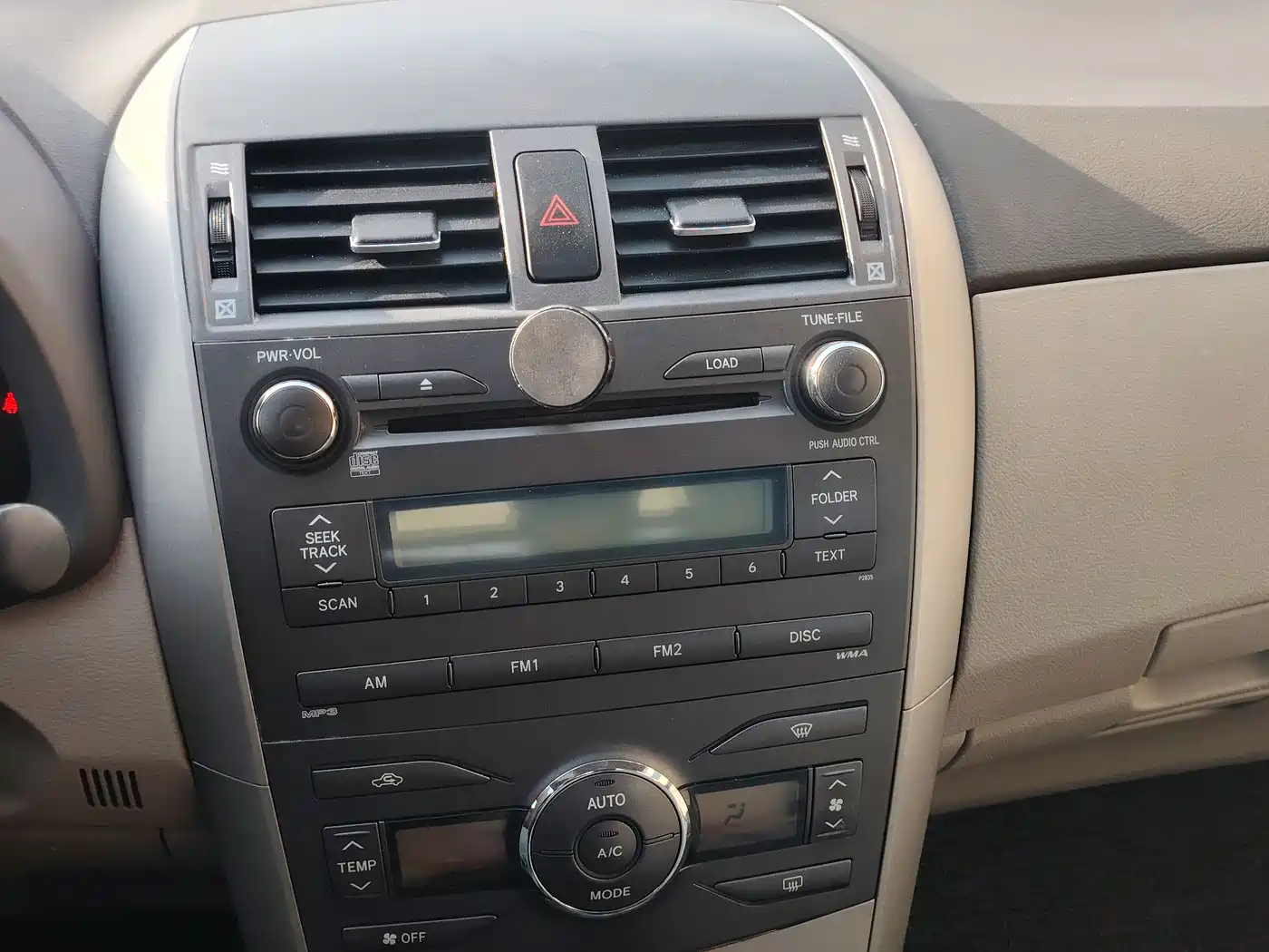 Toyota Corolla 2008 1.8L Automatic GL-i Sunroof Special Edition фото 15