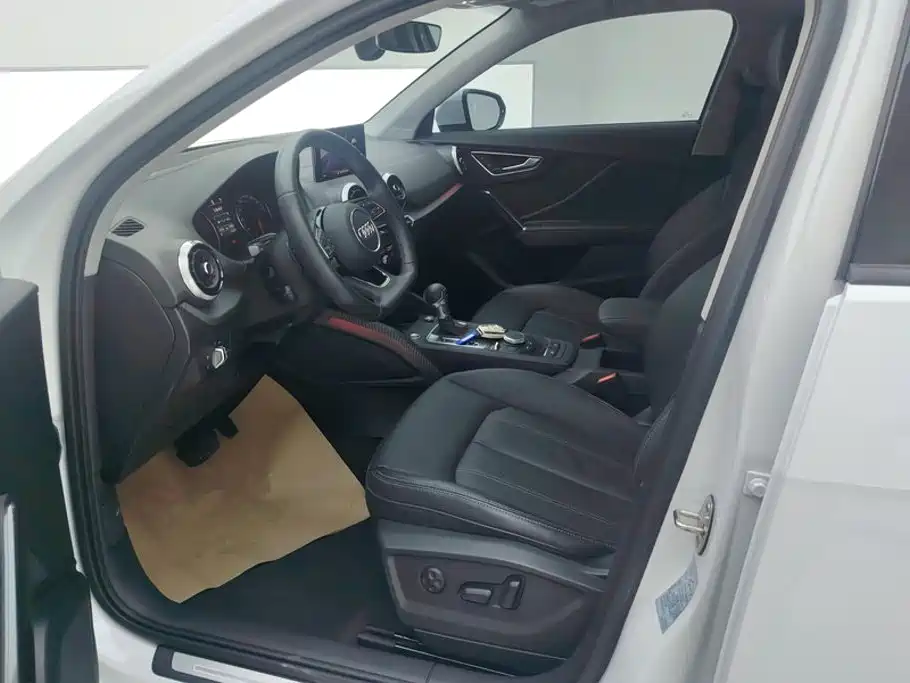 Audi Q2L 2024 2024 35TFSI Fashion Sport