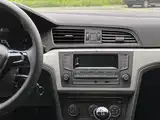 صورة 18 - Volkswagen Lamando