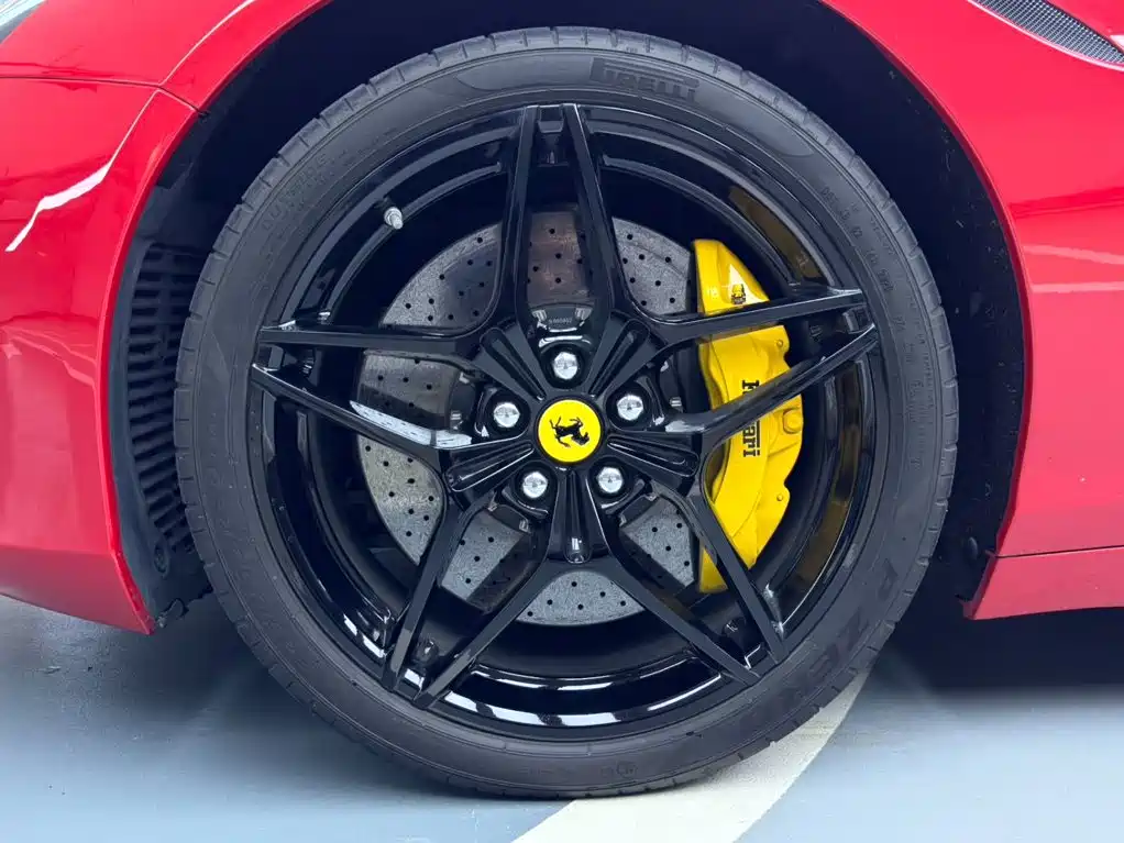 Ferrari California T 2015 2015 3.9T Standard