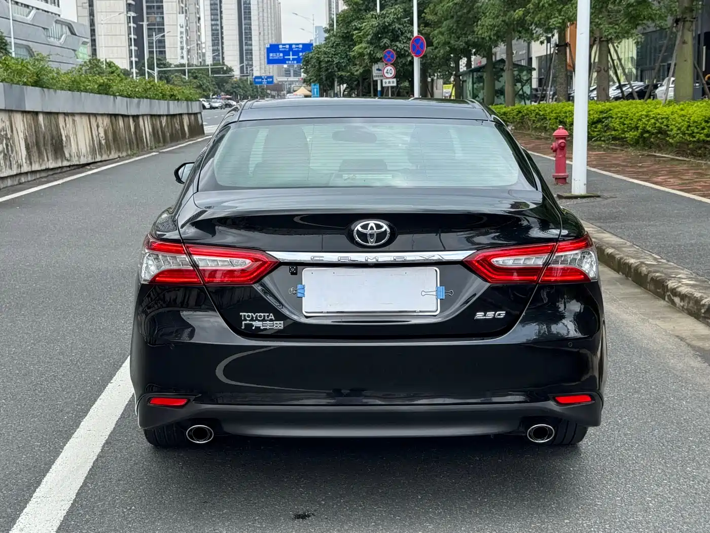 Toyota Camry 2018 2.5G Luxury Edition фото 5