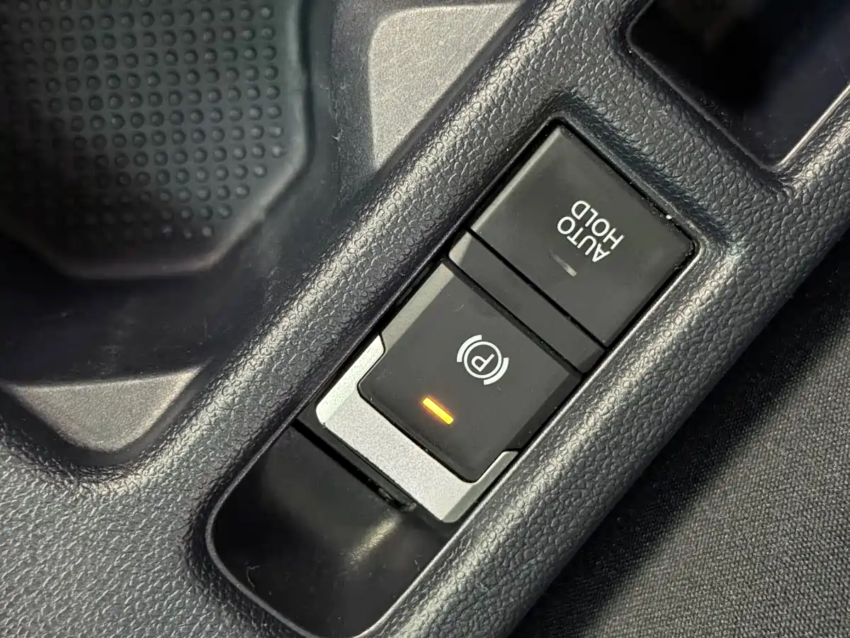 Volkswagen Lavida 2023 New Sharp 1.5L Auto Premium Edition фото 11