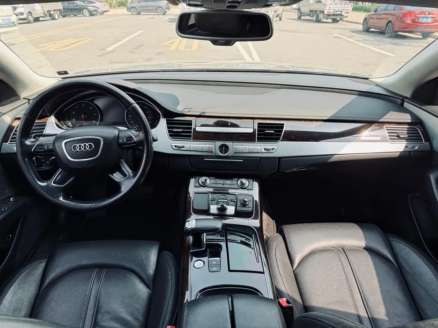 Audi A8 2014 A8L 45 TFSI quattro Comfort фото 27