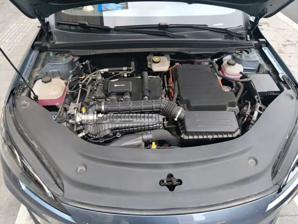 صورة 16 - BYD Seal 05
