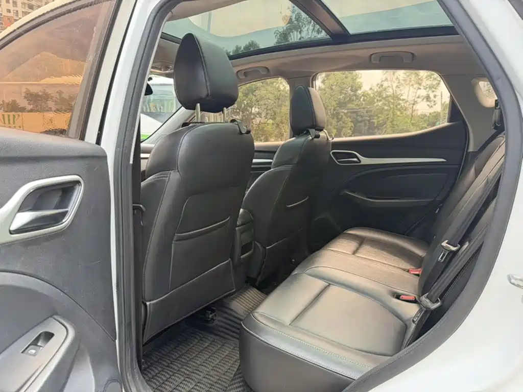 MG ZS 2018 2018 1.5L Automatic Luxury China V