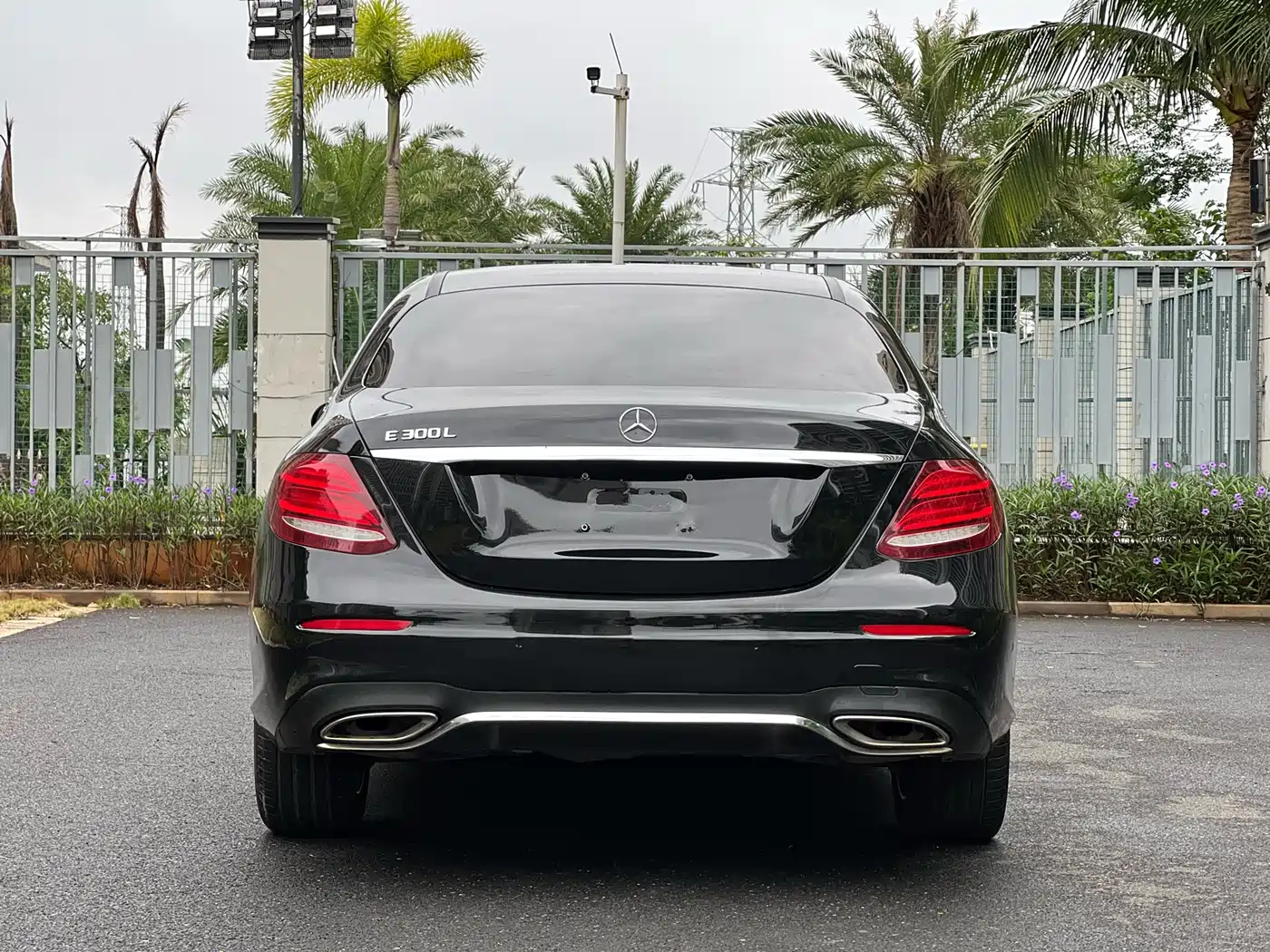 Mercedes-Benz E-Class 2016 E 200 L Sport Type фото 17