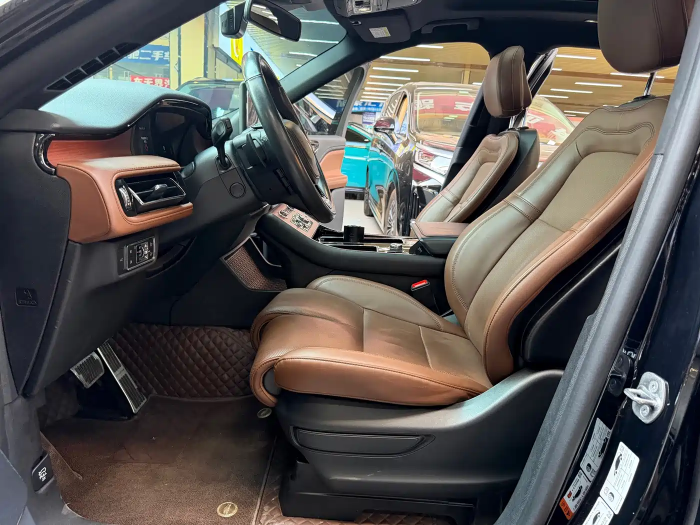 Lincoln Aviator, миниатюра 9