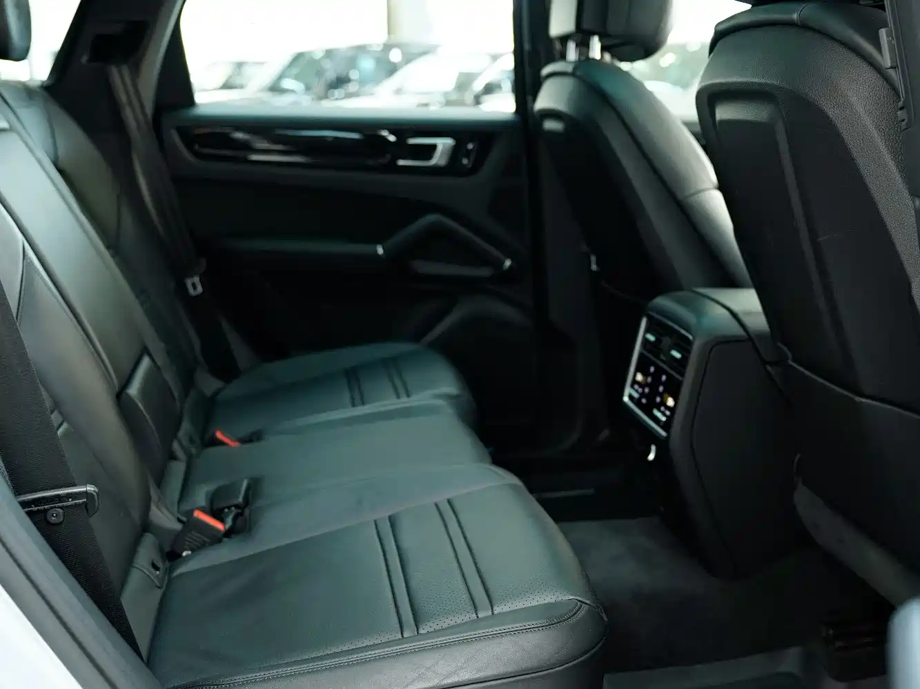 Porsche Cayenne 2018 Cayenne S 2.9T фото 14