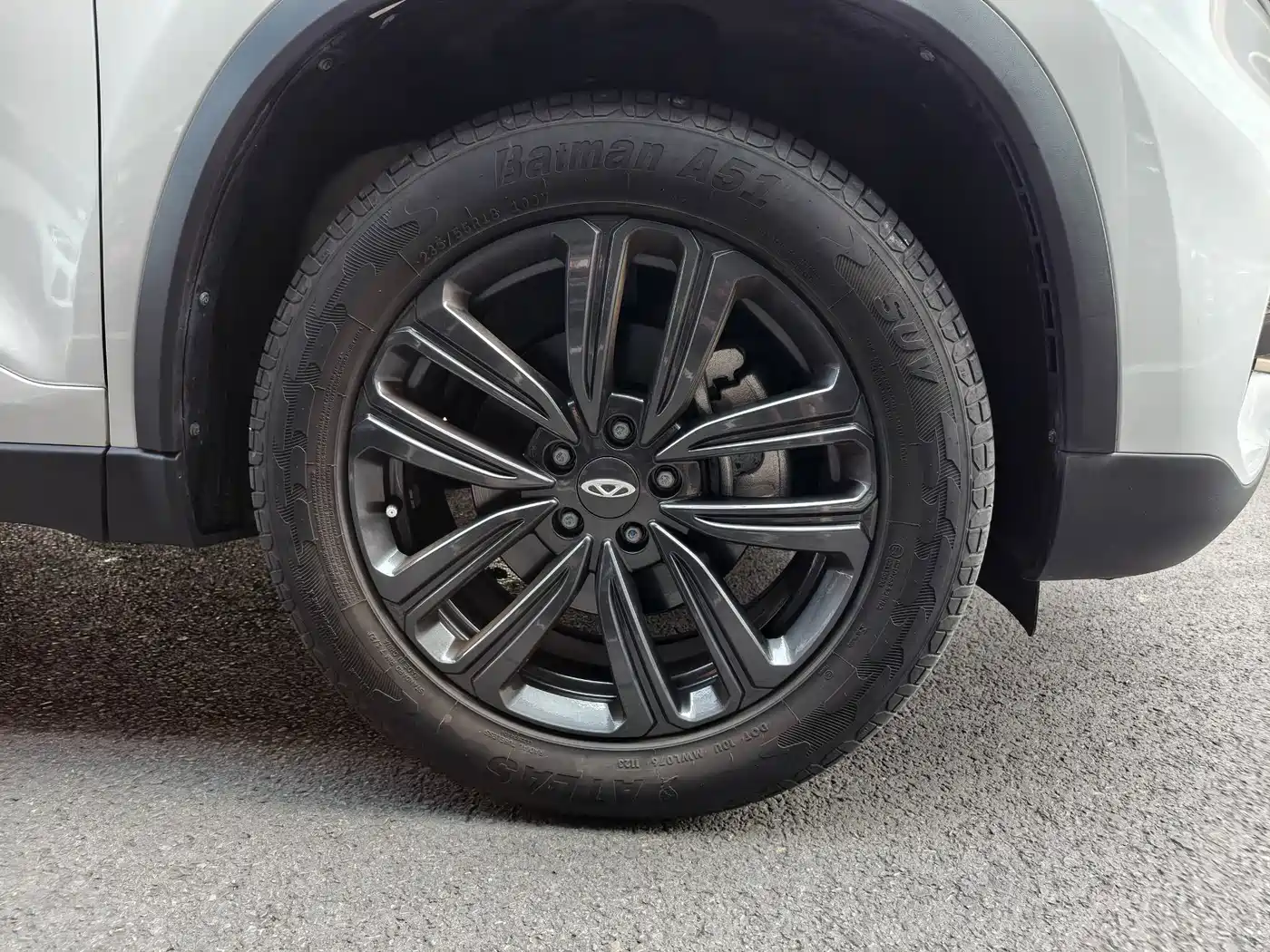 Фото 4 - Chery Tiggo 8