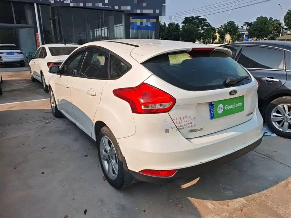Ford Focus 2016 2015 Hatchback 1.6L Automatic Comfort