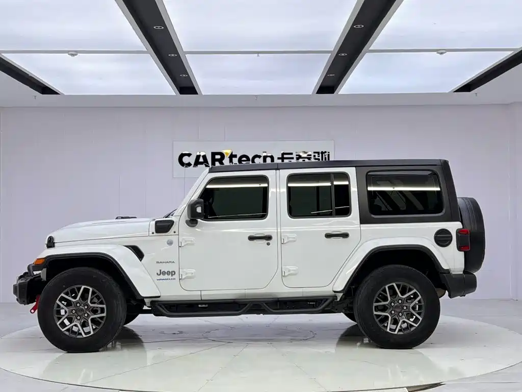 Jeep Wrangler 4xe 2023 2021 4-Door 2.0T 4xe Sahara