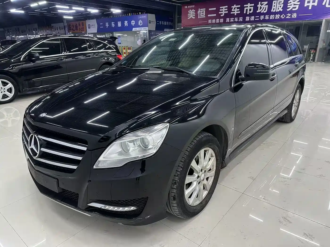 Mercedes-Benz R-Class 2011 R 350 L 4MATIC