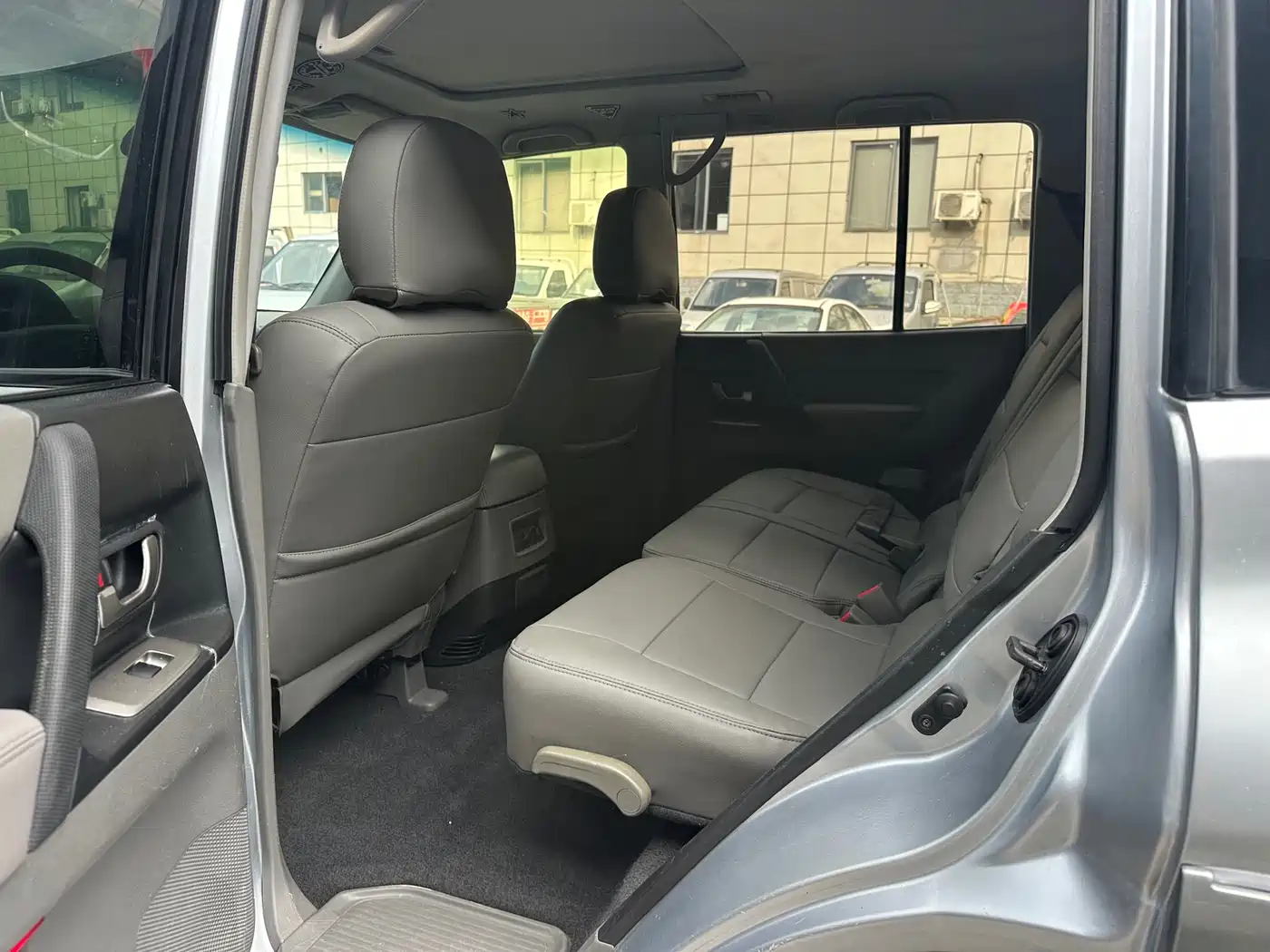 Mitsubishi Pajero 2006 2006 Model 3.8L AT GLS