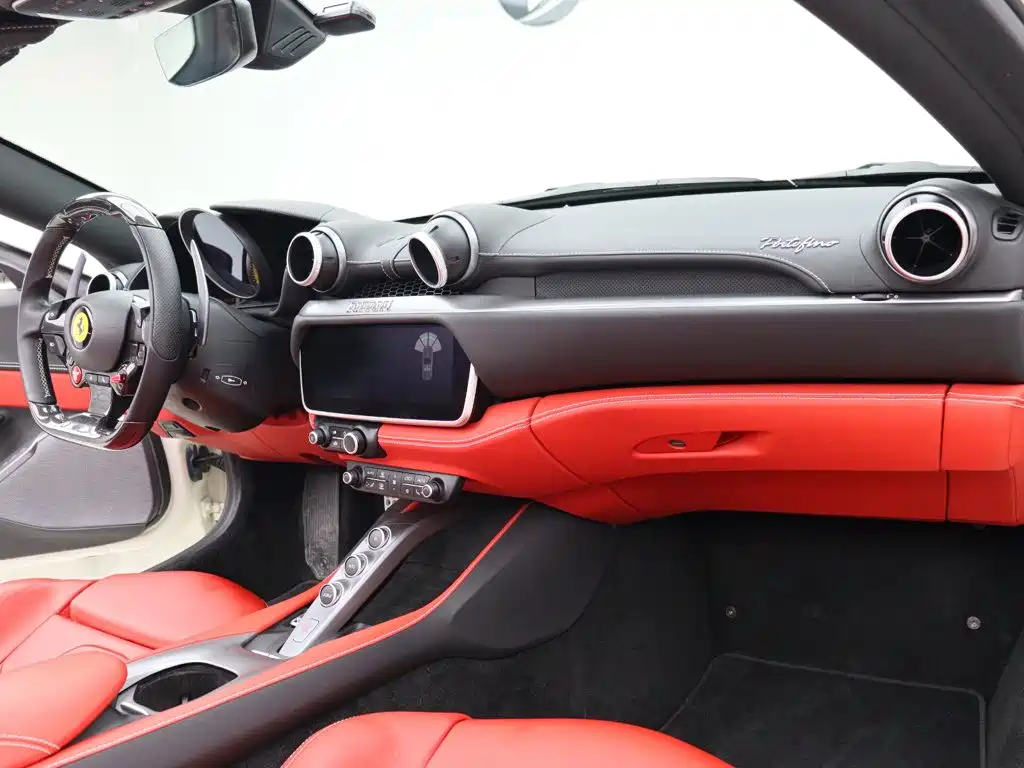 Ferrari Portofino 2019 2018 Model 3.9T