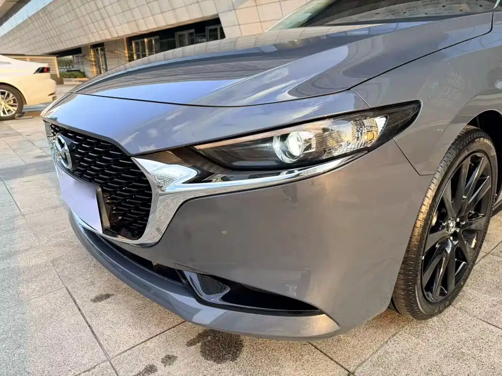 Photo 16 - Mazda Mazda 3