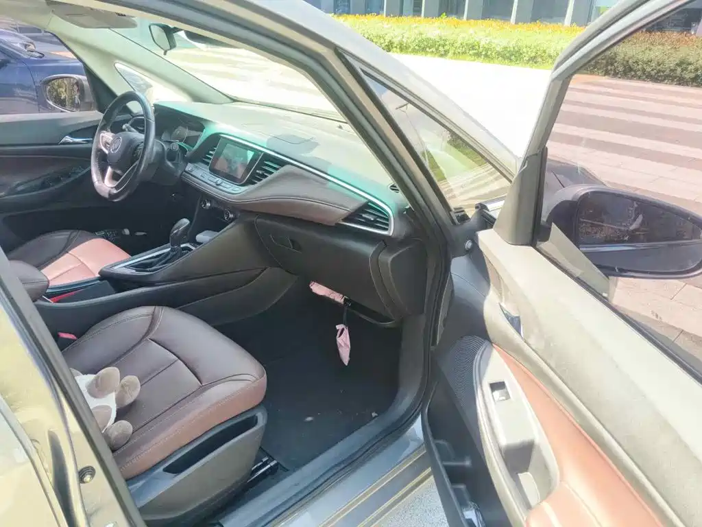 Buick GL6 2018 2018 18T 6-Seater Luxury